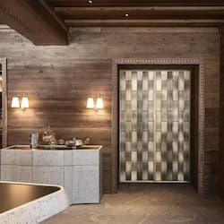 3 restaurants, breakfast, lunch, dinner served; Japanese cuisine