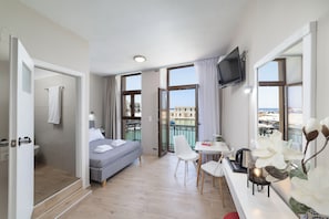Family Room, Balcony, Harbor View | Individually decorated, desk, blackout drapes, soundproofing - Faros Beach Hotel (Rethymno)