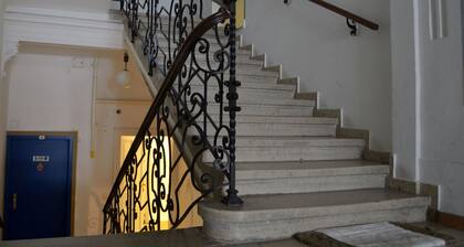 GoVienna Belvedere Apartment