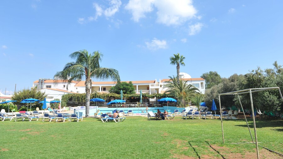 Captain Karas Holiday Apartments