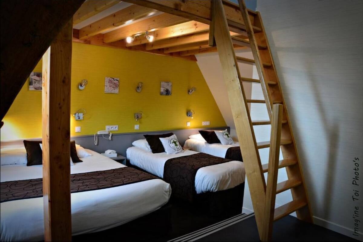 Premium bedding, desk, blackout curtains, soundproofing