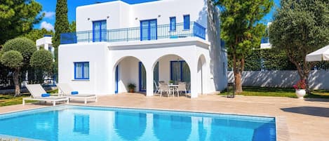 Villa 7 - Ira 3 Bedroom/Private Pool