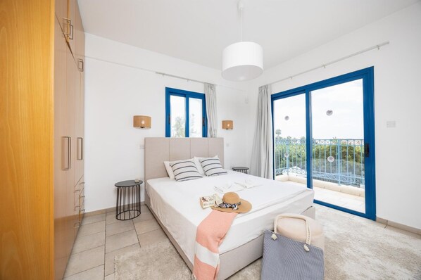 Villa 10 - Estia 3 Bedroom/Private Pool | 3 多间卧室、羽绒被、客房内保险箱、特色装修