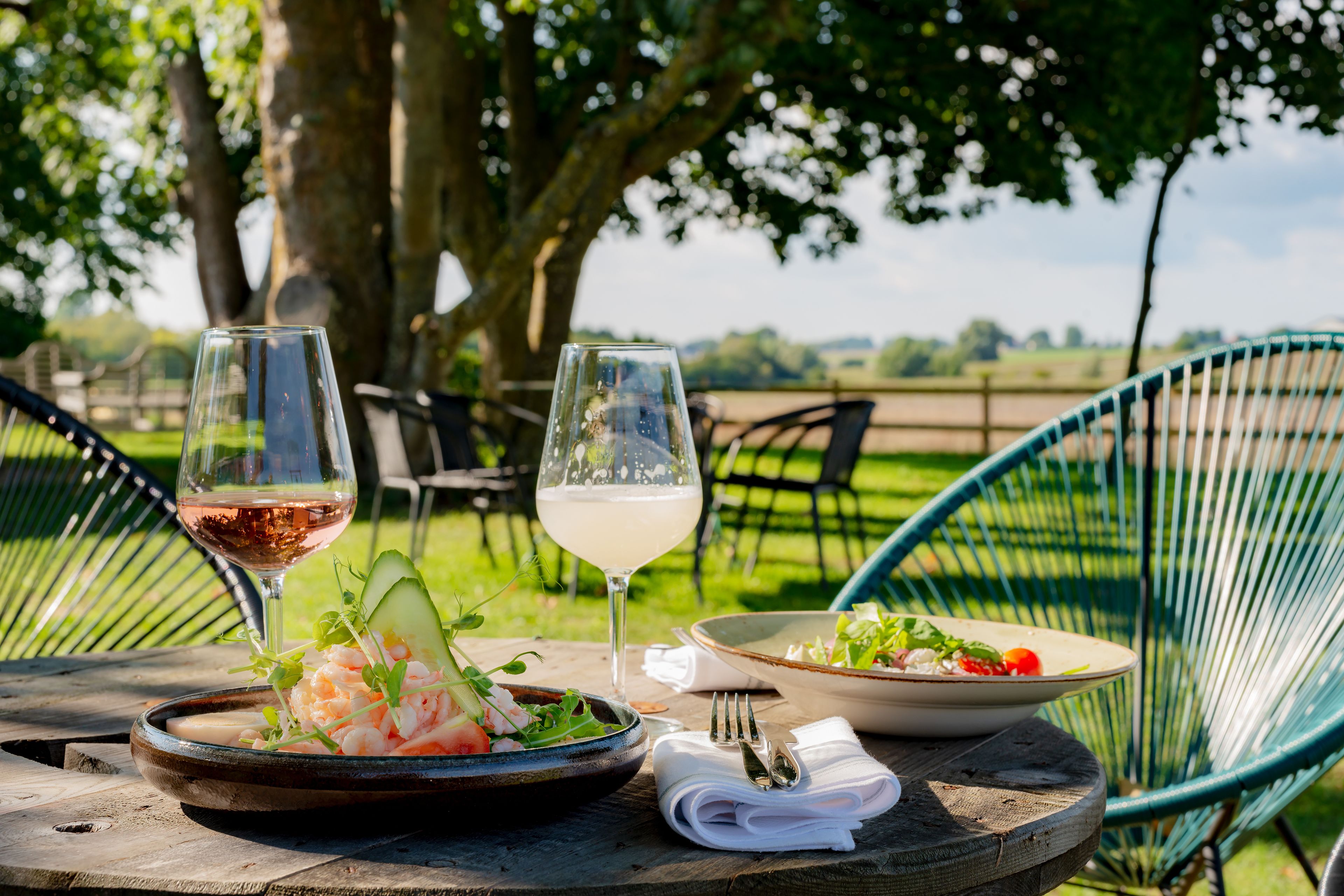 breakfast, lunch, dinner served; pool views