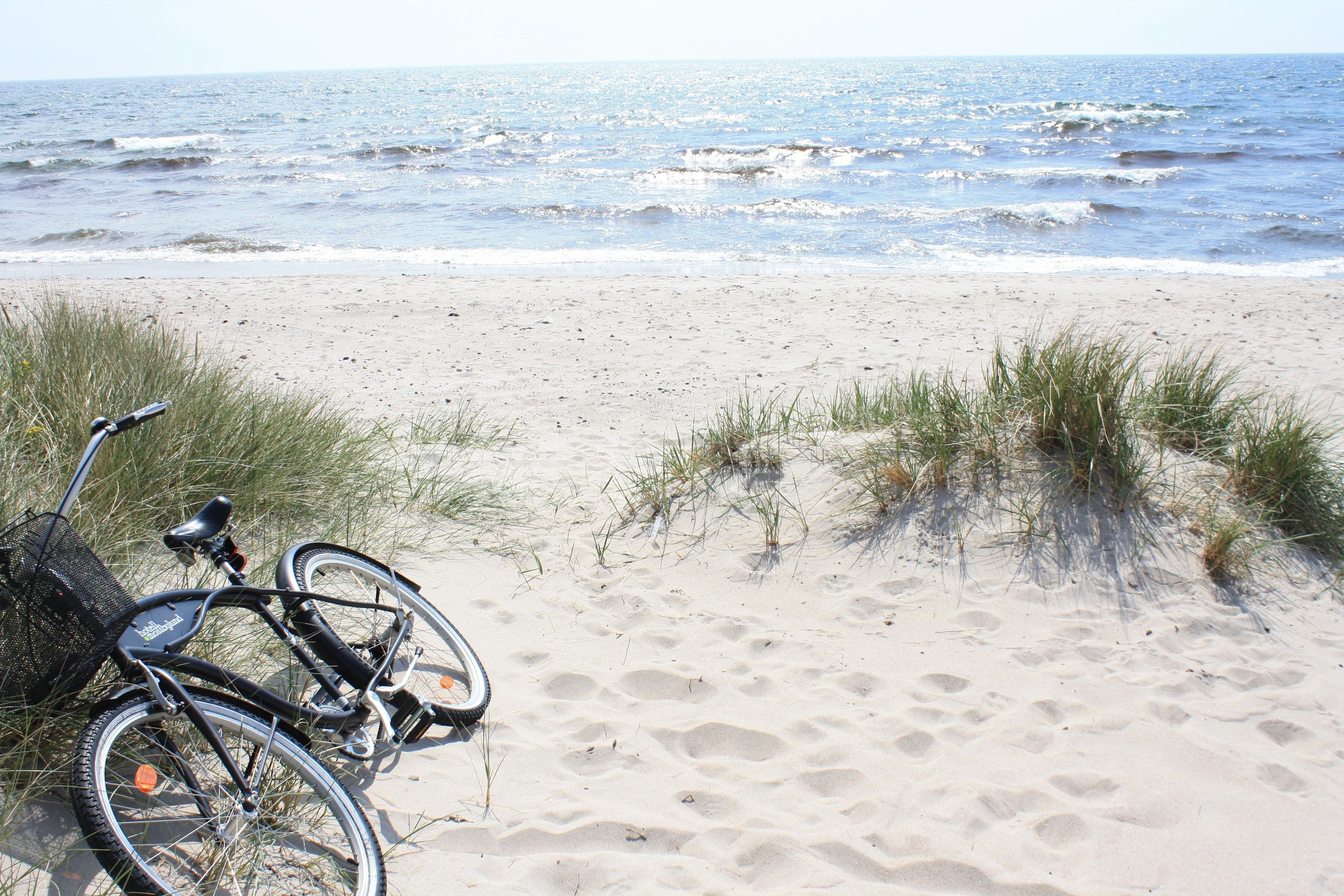 beach nearby, white sand