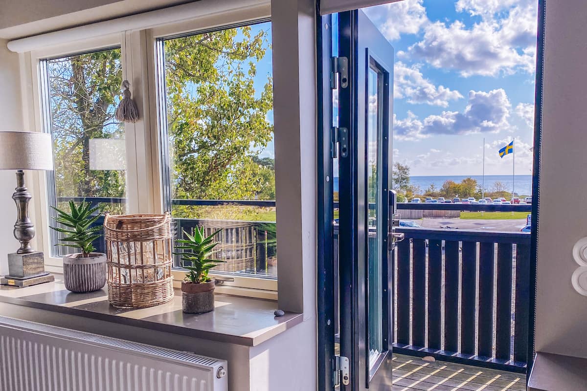 suite | beach/ocean view