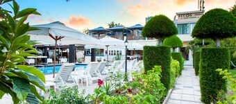 Fitos Inn Guest House