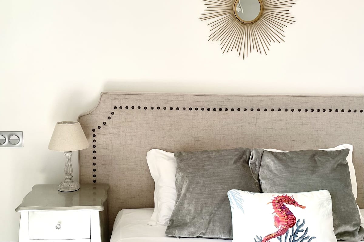 Chambre Double, vue mer | 1 chambre, literie de qualité supérieure, rideaux occultants