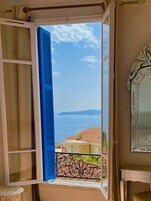 1 habitación, ropa de cama de alta calidad y cortinas blackout 