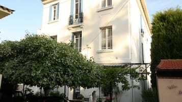 Facciata della struttura