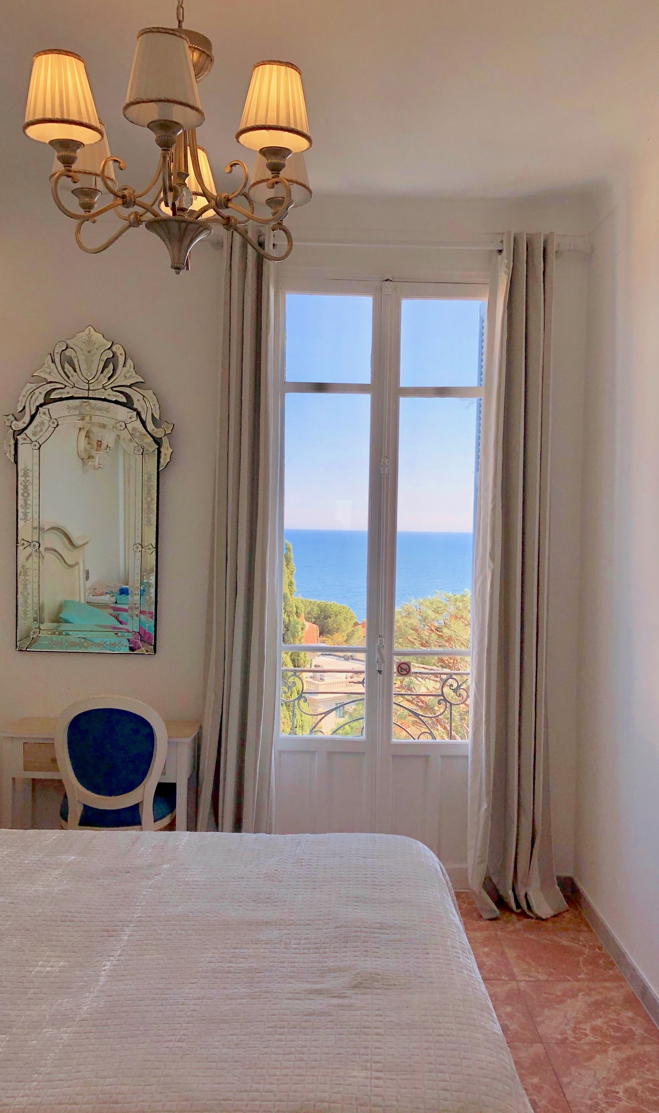 Photo - Hotel Normandy