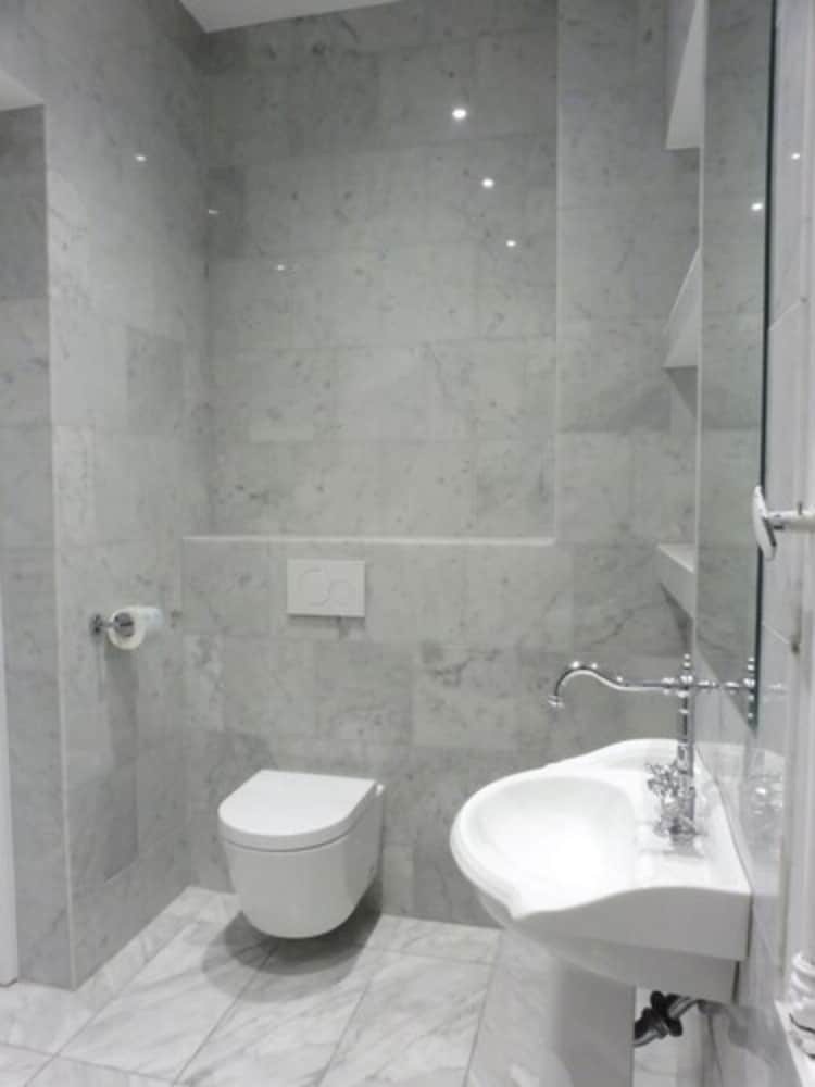 Hotel Normandy by null