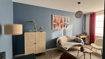 Junior-Suite | Individuell dekoriert, individuell eingerichtet, Schreibtisch