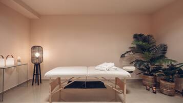 Body treatments, sports massages, facials, manicures and pedicures