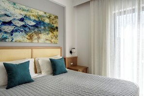 Minibar, in-room safe, desk, soundproofing