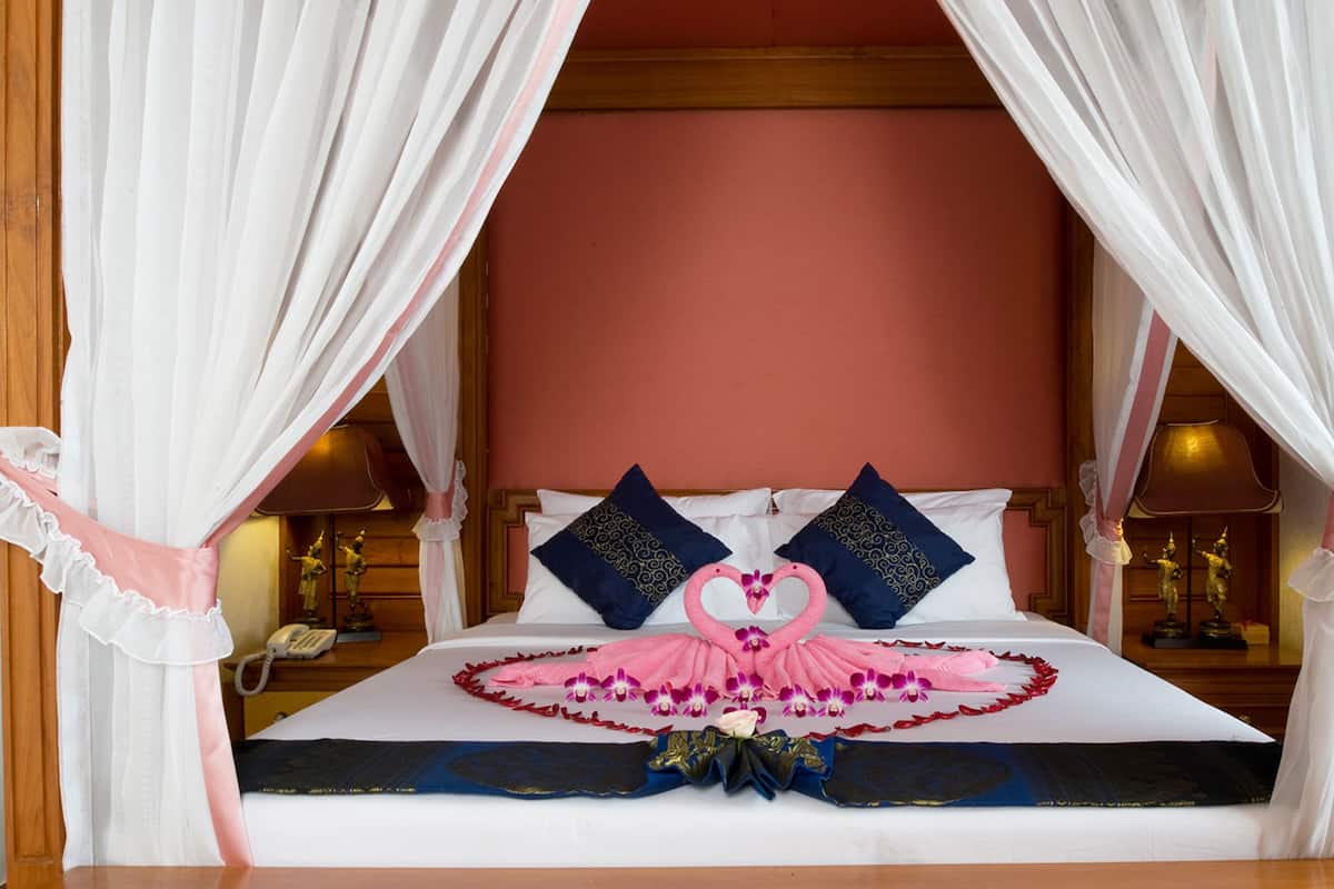 Royal Suite, City View | Minibar, in-room safe, desk, WiFi (free)