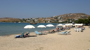Beach - Marinos Hotel (Paros)