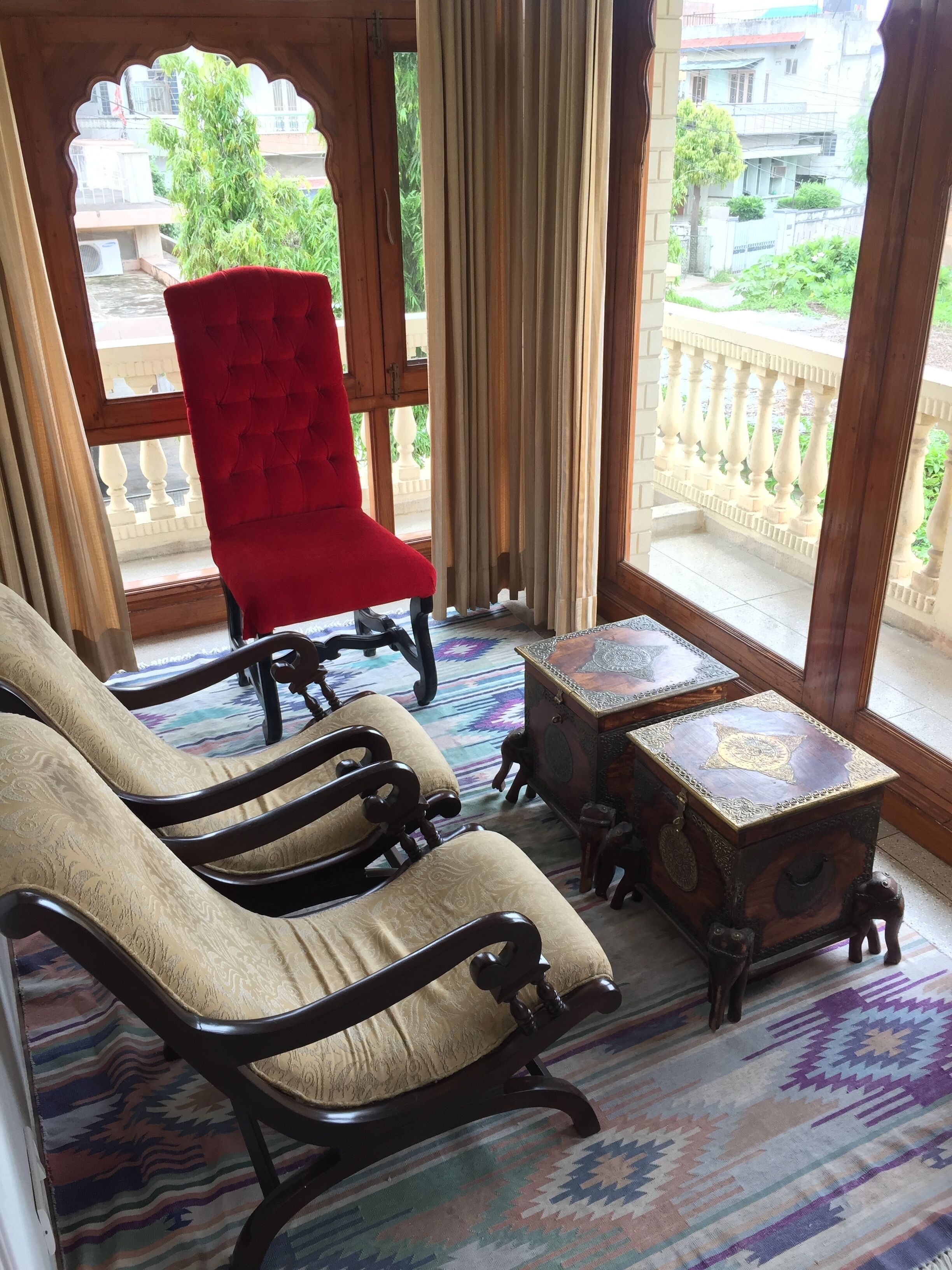 super deluxe room with complimentary airport pick up | balcony view