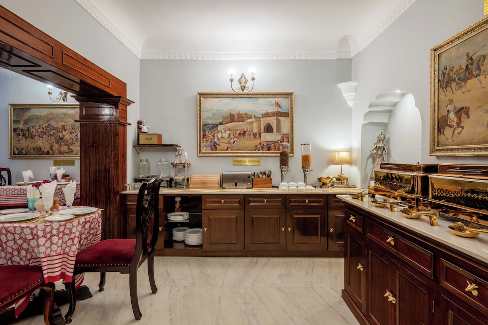 Dera Rawatsar Heritage Hotel by null