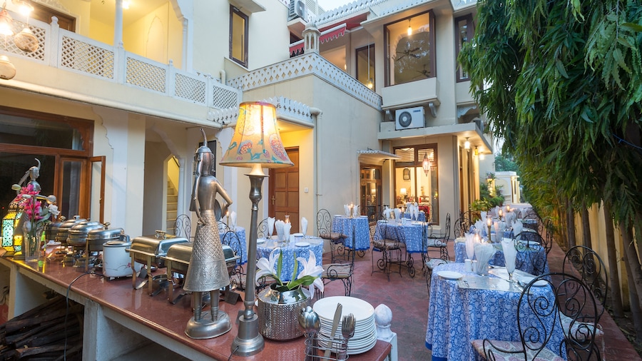 Dera Rawatsar - Heritage Hotel