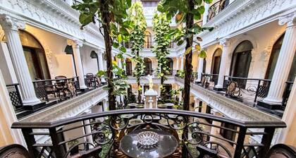 The Grand Palace Hotel Malang