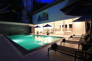 Outdoor pool - Chanpirom Boutique Hotel (Karon)