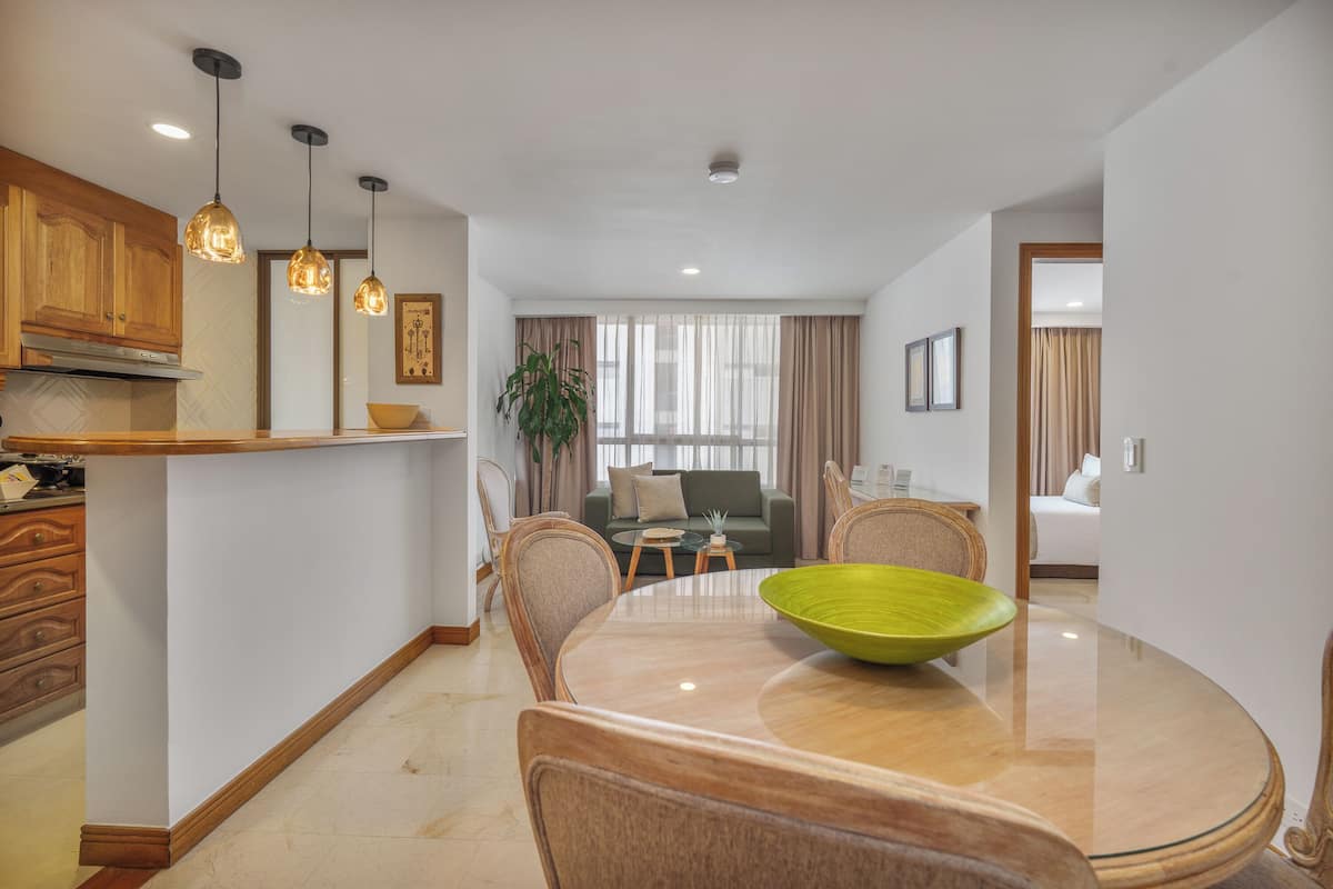 Superior Apartment | Dining room