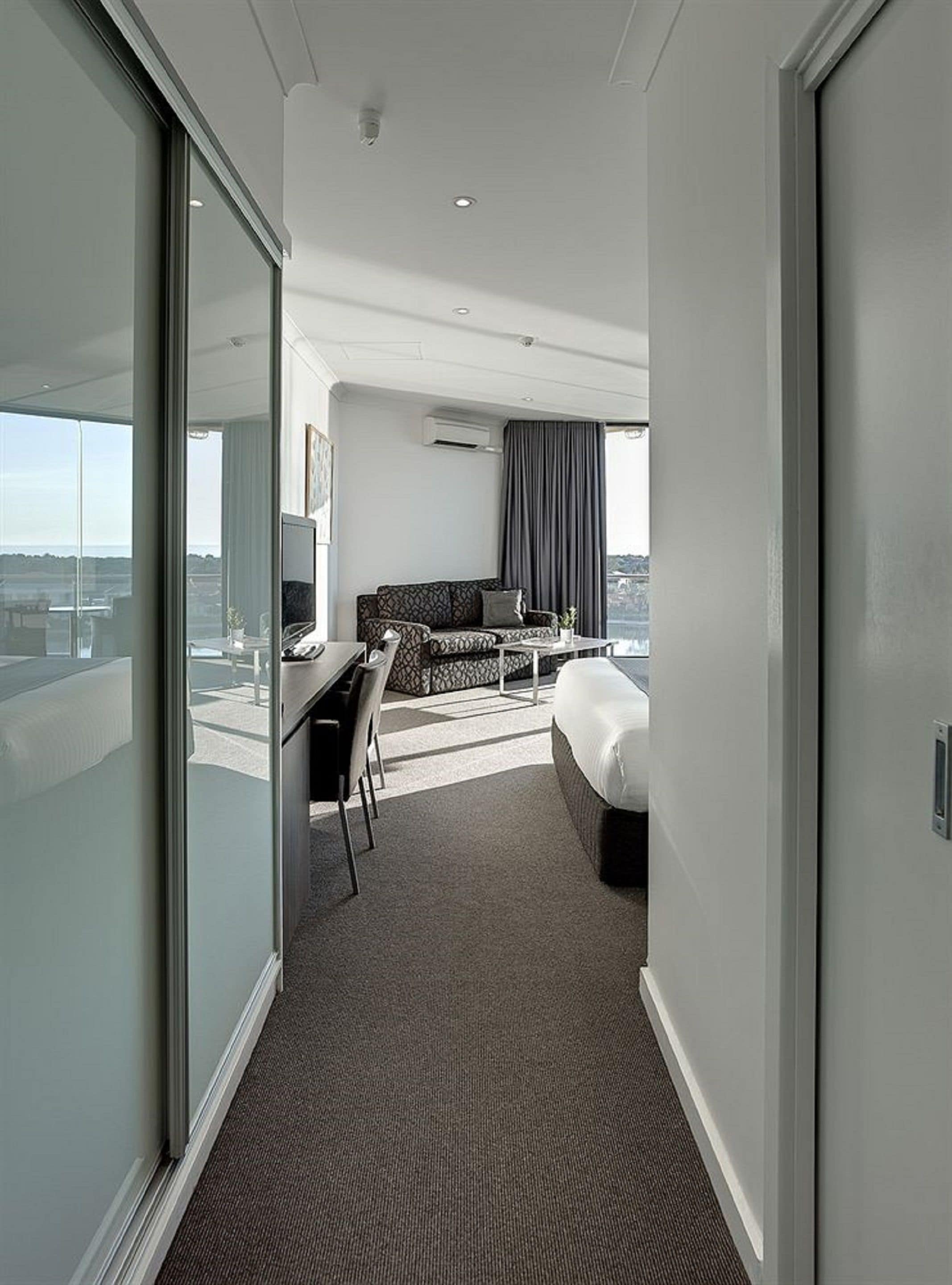 superior triple room | pillow-top beds, minibar, in-room safe, desk