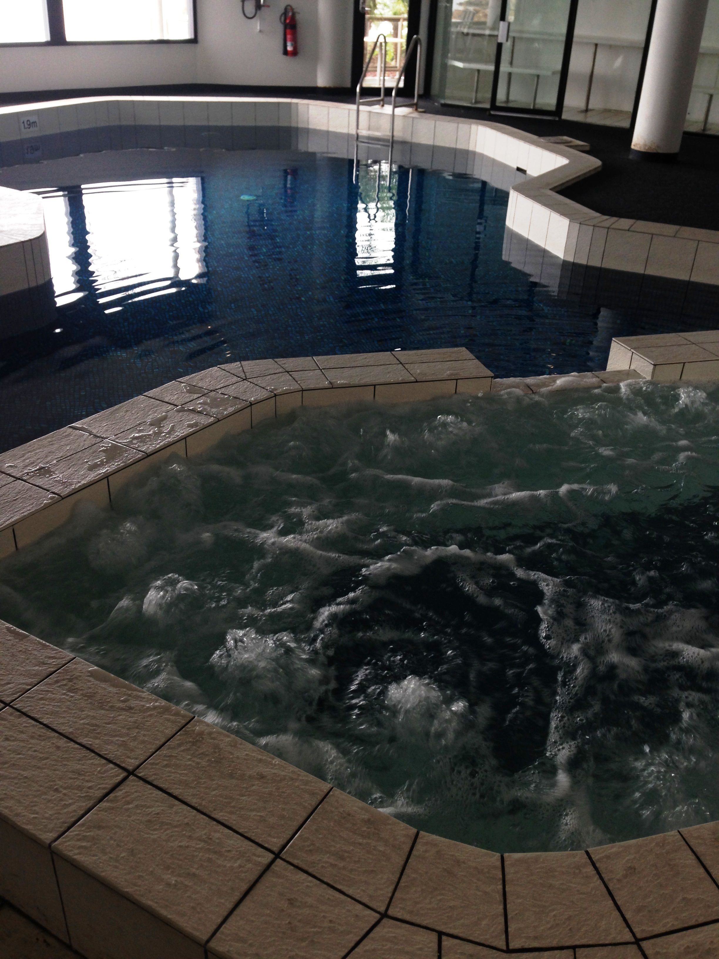 indoor spa tub