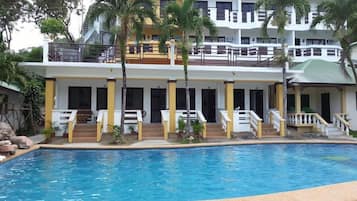Camera Standard, accesso alla piscina (Standard Pool-Side Rooms) | Piscina all'aperto