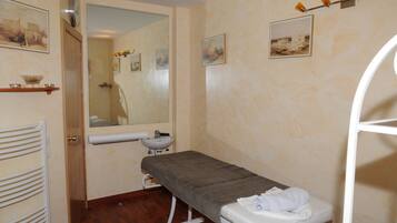 Facials, massages