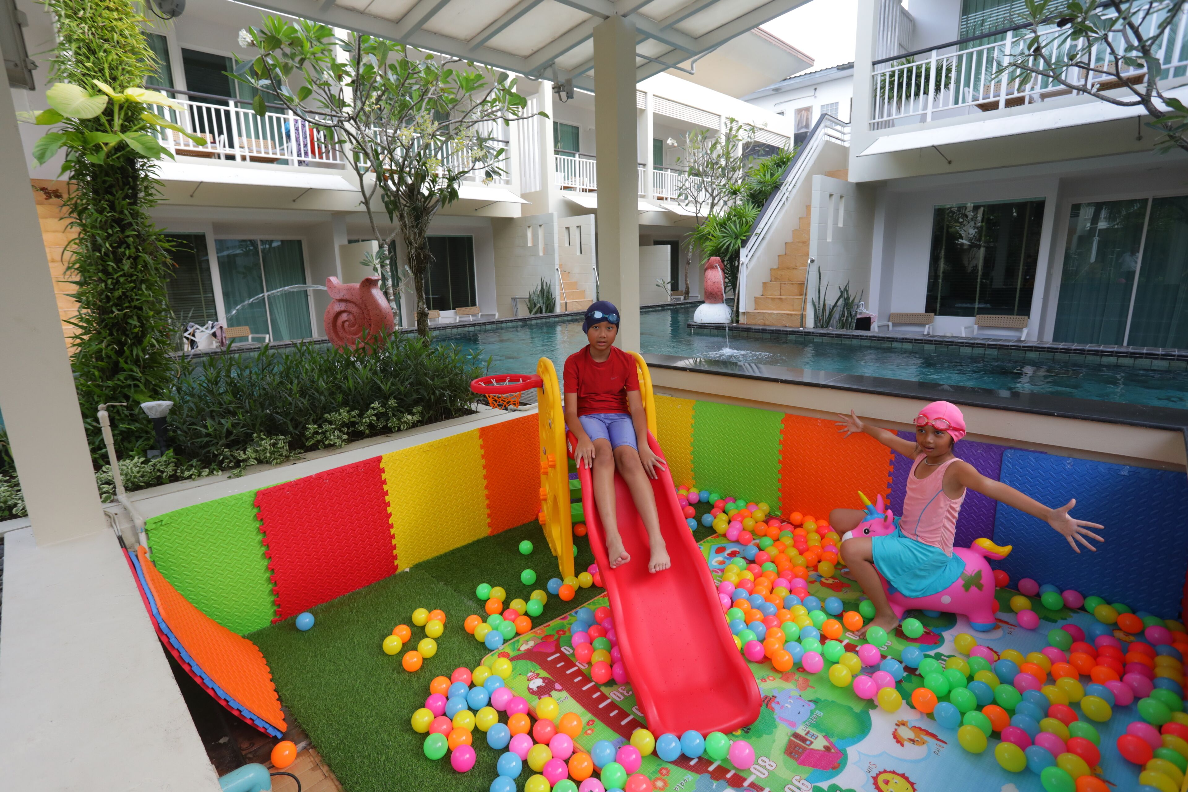 Utendørs lekeområde for barn