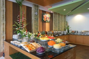 Desayuno buffet (con cargo)