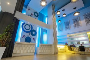 Check-in/check-out kiosk - A2 Pool Resort (Ratsada)