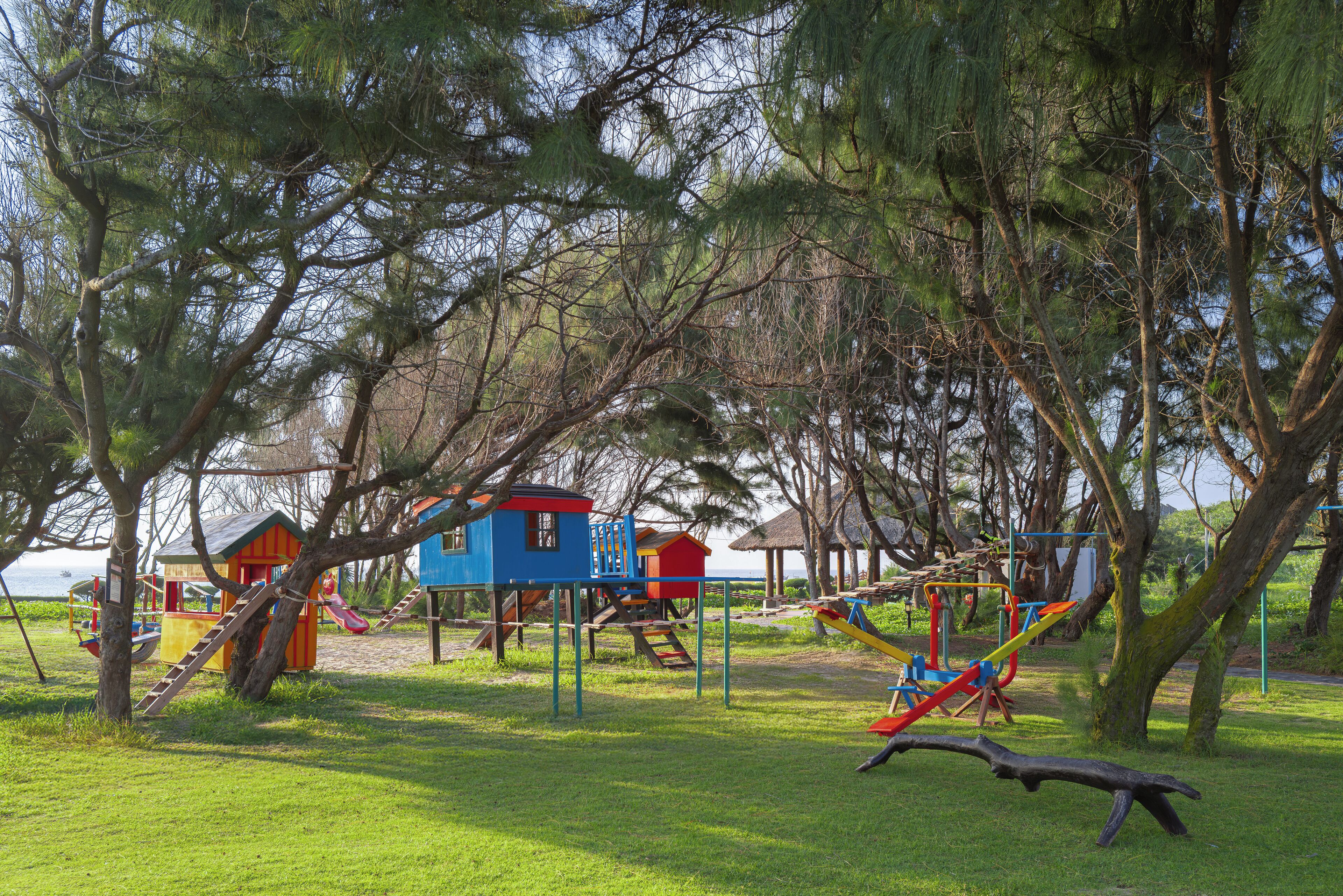 Children's play area - outdoor