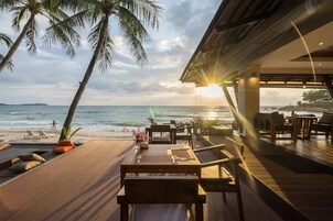 2 間餐廳；供應早餐