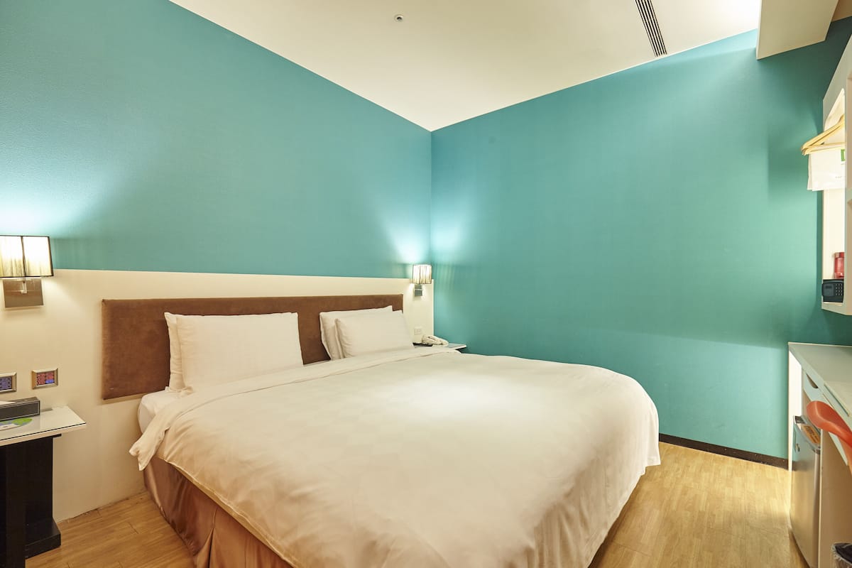 1 chambre, literie de qualité supérieure, couette en duvet d'oie