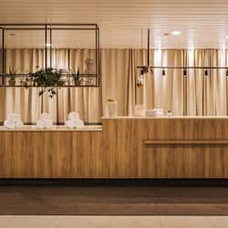 Body treatments, aromatherapy, massages