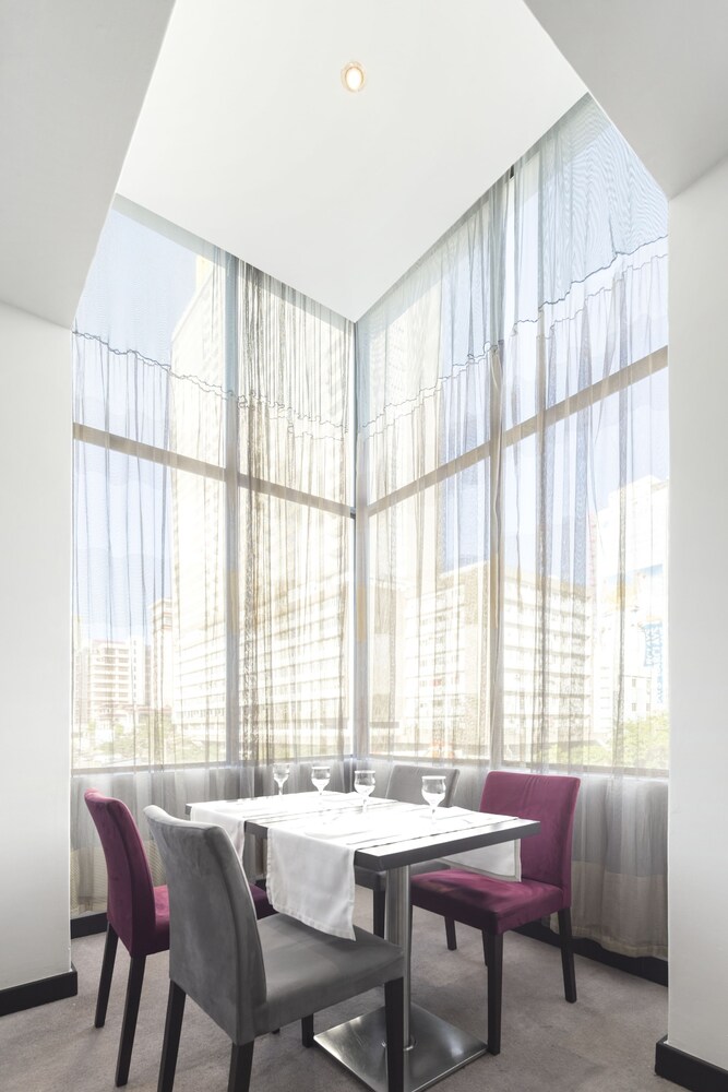 Tivoli-Maputo Hotel by null