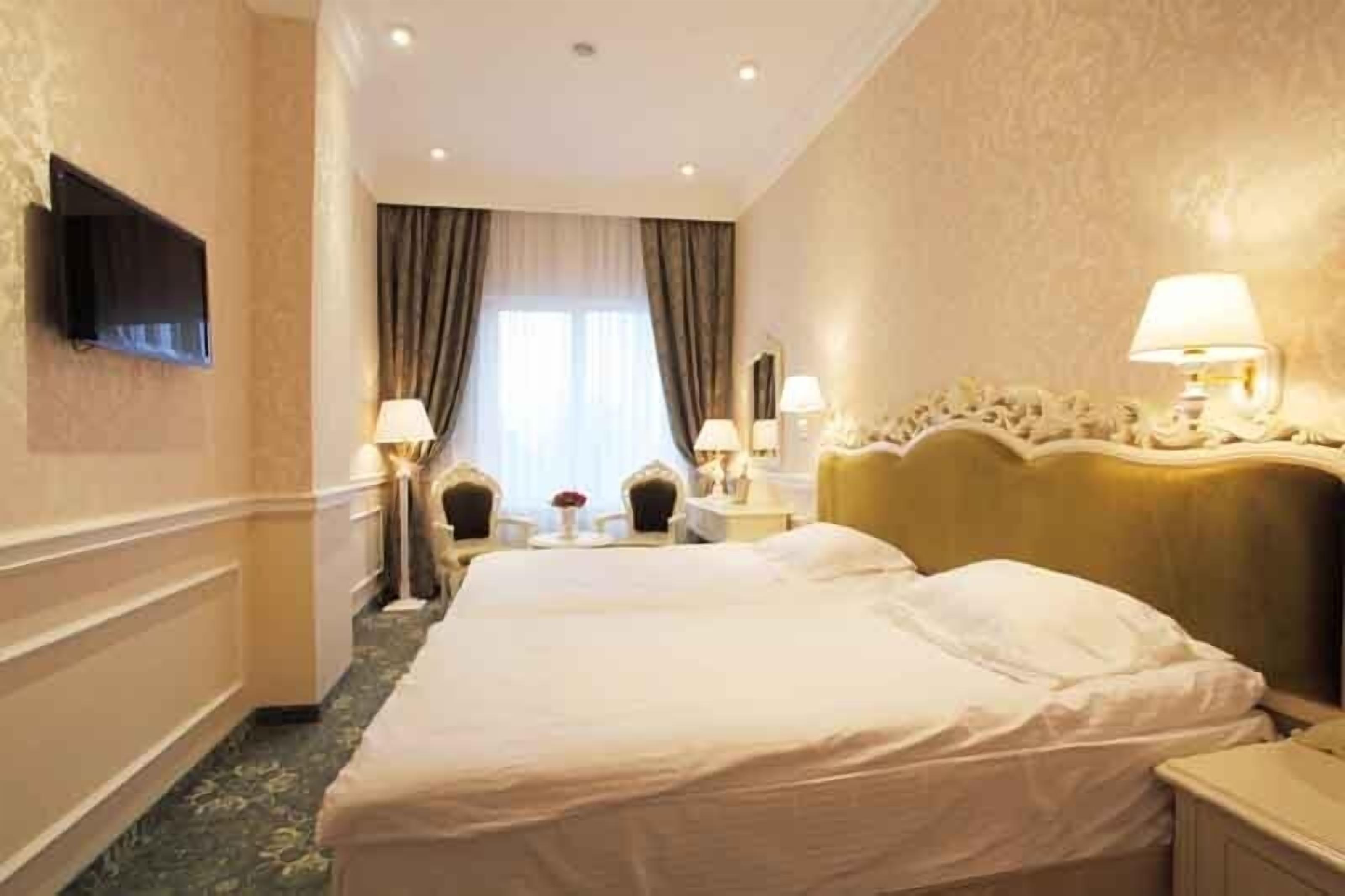 Junior Suite | Free WiFi, bed sheets, alarm clocks, wheelchair access