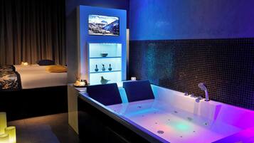 Couples treatment room(s), body treatments, aromatherapy