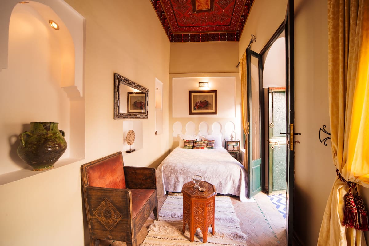 Traditional Suite