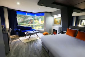 Kamar Superior | Minibar, brankas, dan didekorasi berbeda-beda