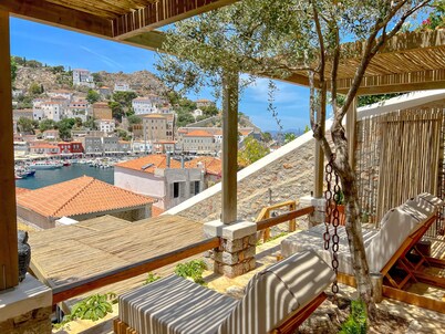 PortaDelMare Deluxe Suites