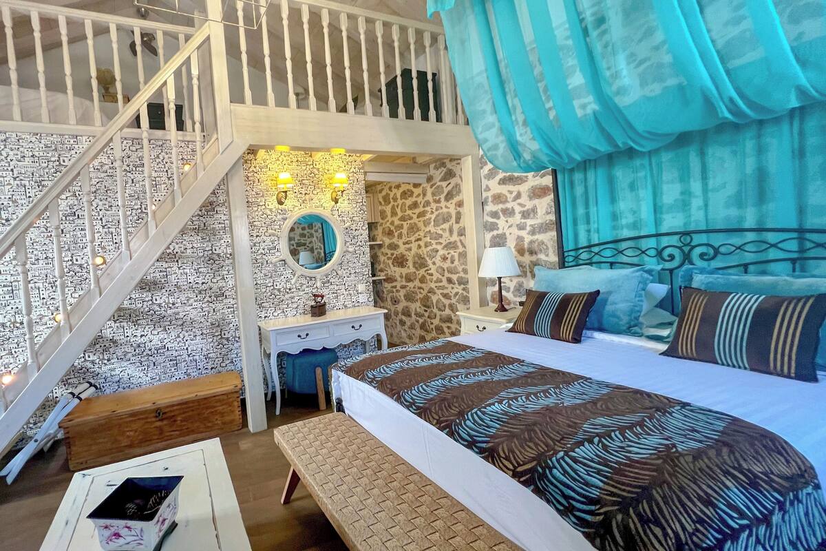 Family Quadruple Room | Premium bedding, down comforters, in-room safe, desk