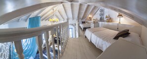 Family Quadruple Room | Children’s theme room