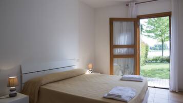 Apartment, Garden Area (2 pax) | Egyptian cotton sheets, premium bedding, iron/ironing board