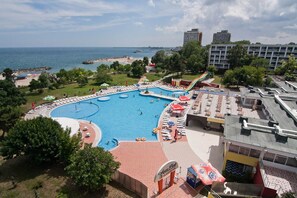 Seasonal outdoor pool - Hotel Cleopatra (Saturn)