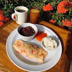 Desayuno a la carta incluido todos los días