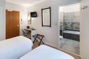 Standard Room, 2 Twin Beds, Non Smoking | Laptop workspace, blackout drapes, iron/ironing board